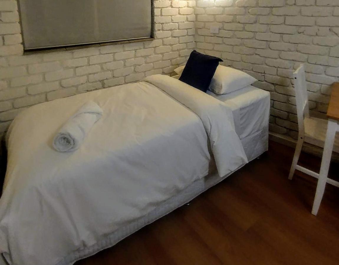 Bay House Motel Бато Бэй Экстерьер фото